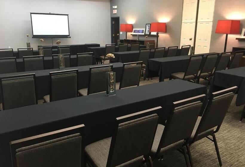 Отель Country Inn & Suites by Radisson, Austin North Pflugerville, TX