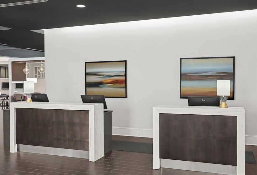 Отель Crowne Plaza Greenville, An Ihg