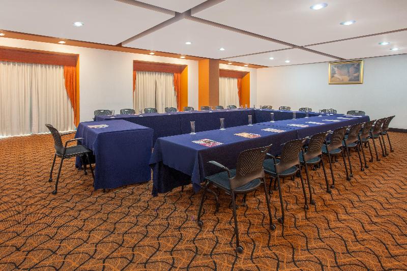 Отель Hilton Queretaro