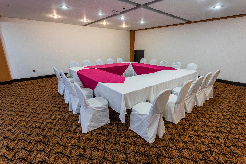 Отель Hilton Queretaro