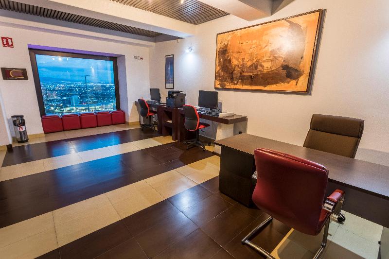 Отель Hilton Queretaro