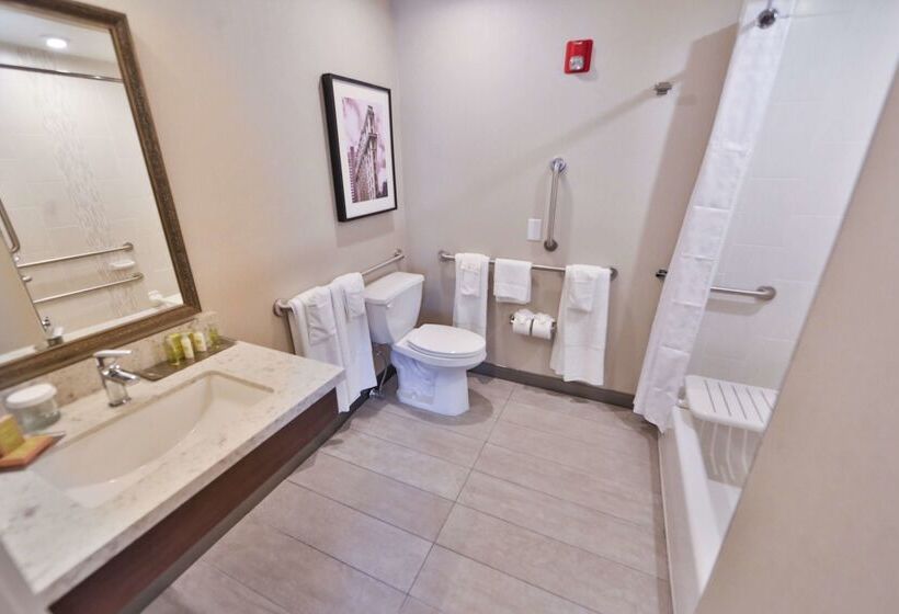 فندق Doubletree By Hilton Atlanta  Alpharetta