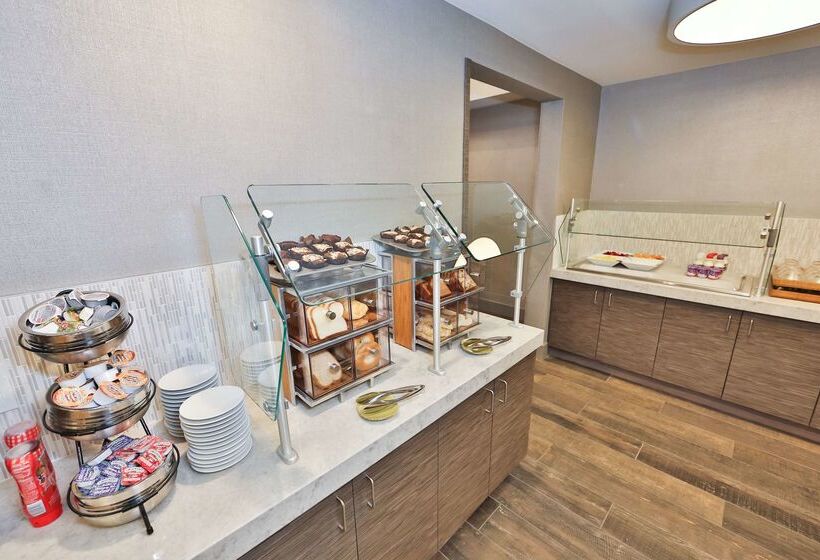 فندق Doubletree By Hilton Atlanta  Alpharetta