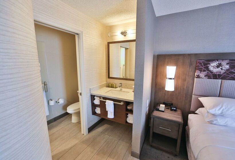 فندق Doubletree By Hilton Atlanta  Alpharetta