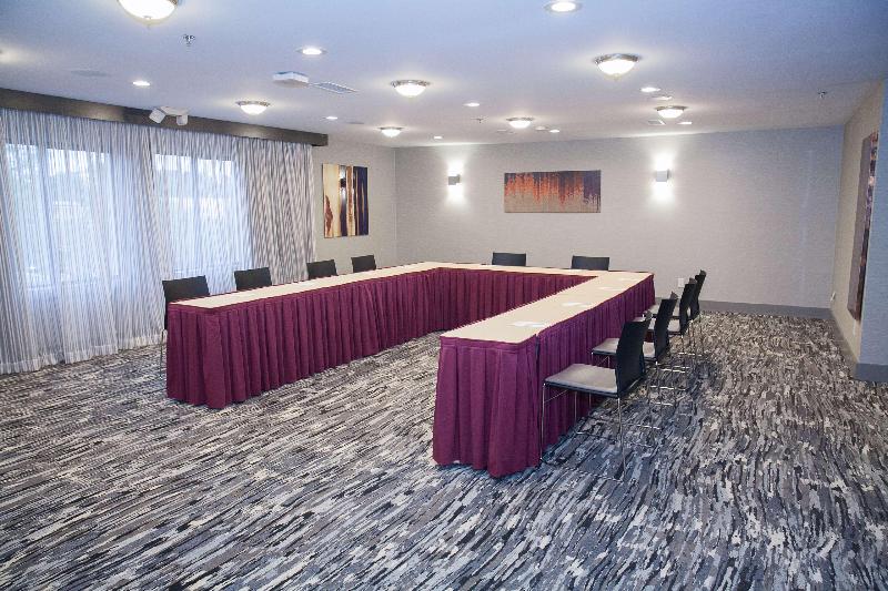 فندق Doubletree By Hilton Atlanta  Alpharetta
