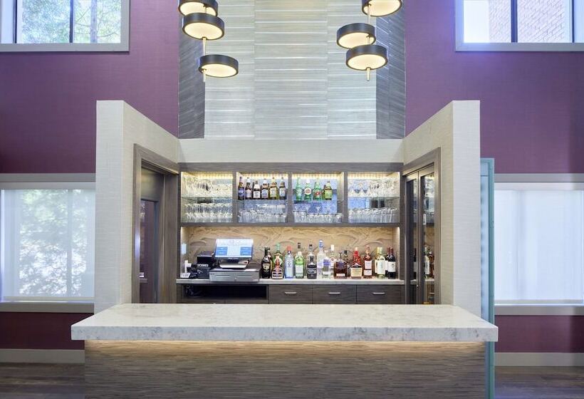 فندق Doubletree By Hilton Atlanta  Alpharetta