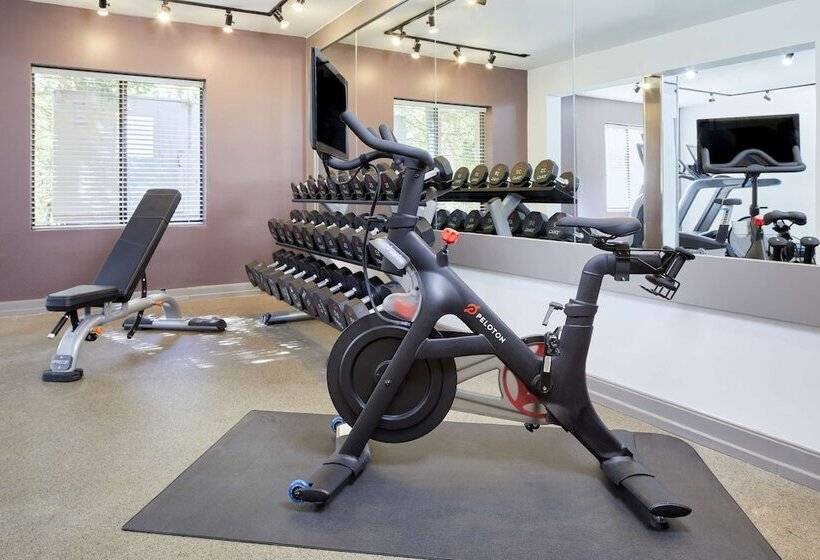 فندق Doubletree By Hilton Atlanta  Alpharetta