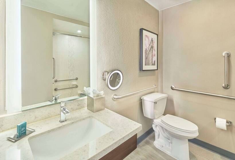 فندق Doubletree By Hilton Atlanta  Alpharetta