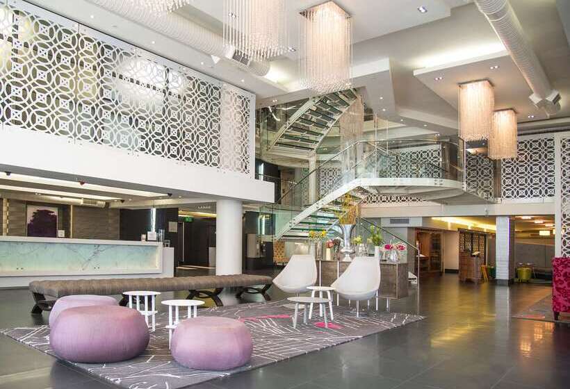 호텔 Doubletree By Hilton Cape Town Upper Eastside