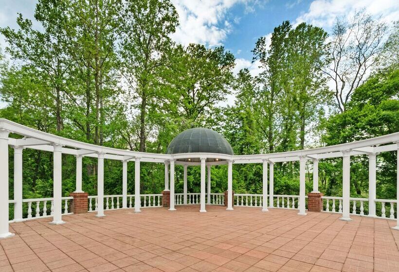 Doubletree By Hilton Hotel Charlottesville