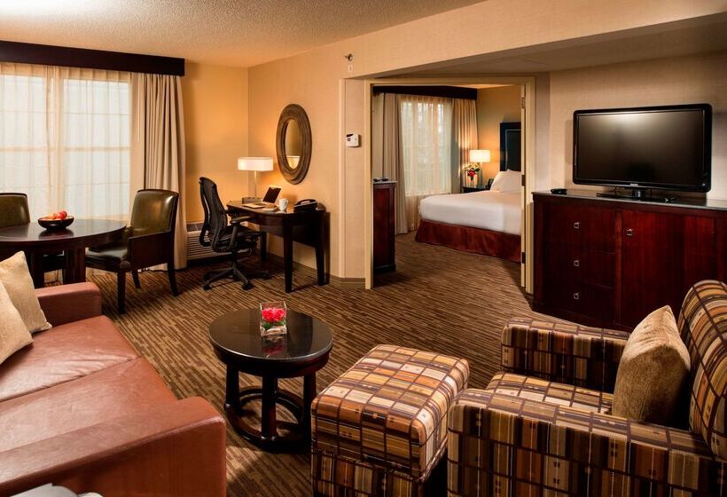 ホテル Doubletree Raleigh Durham Airport At Research Triangle Park