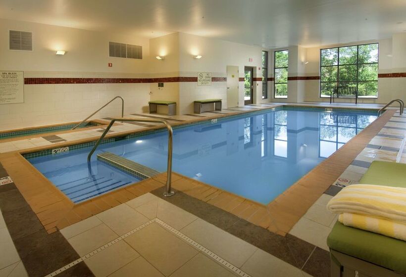 ホテル Doubletree By Hilton Sterling Dulles Airport