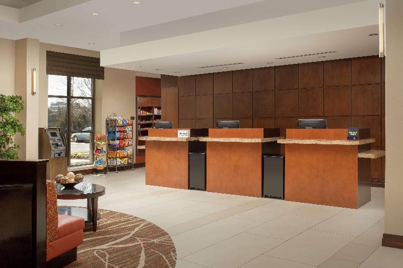 ホテル Doubletree By Hilton Sterling Dulles Airport