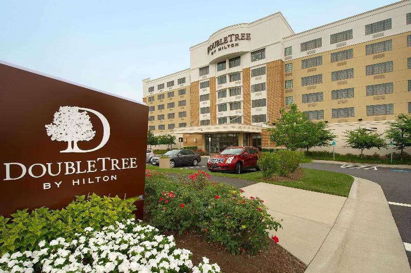 ホテル Doubletree By Hilton Sterling Dulles Airport