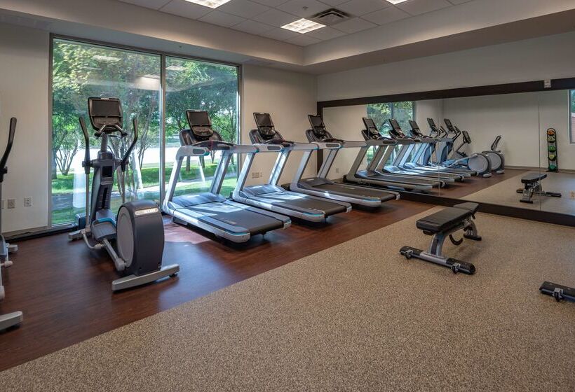 Отель Doubletree By Hilton Dallas   Farmers Branch