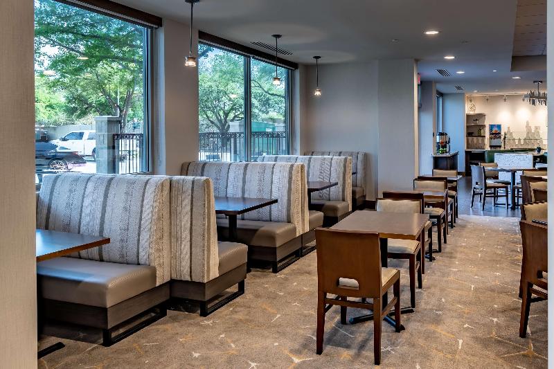 Отель Doubletree By Hilton Dallas   Farmers Branch