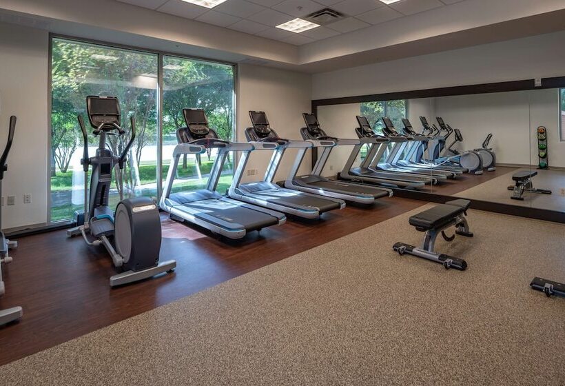 Отель Doubletree By Hilton Dallas   Farmers Branch