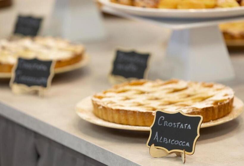 호텔 Edelweiss Riccione