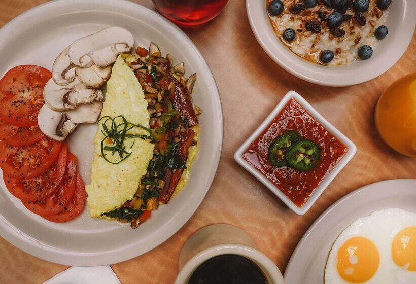 호텔 Embassy Suites Lubbock