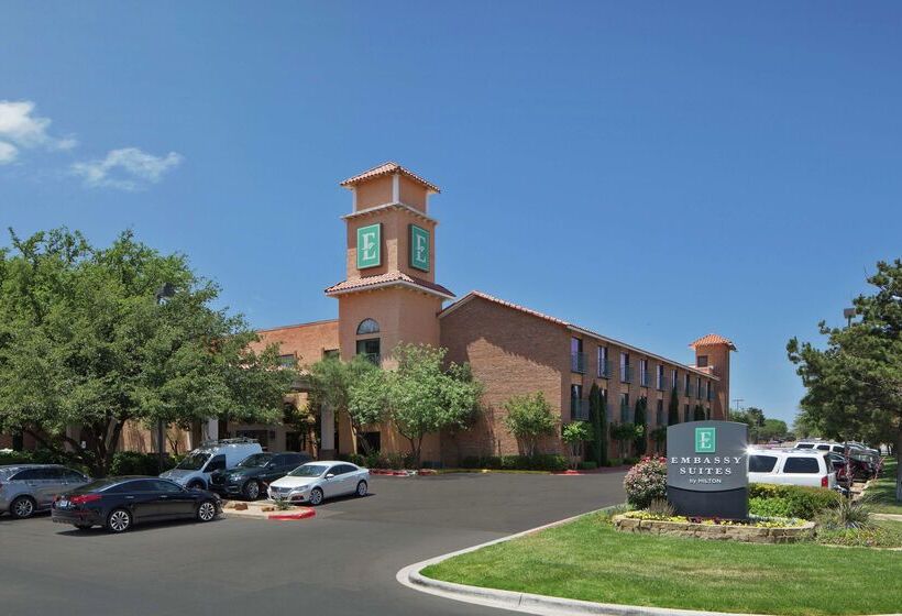 호텔 Embassy Suites Lubbock