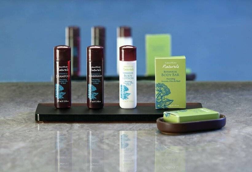 호텔 Embassy Suites Lubbock