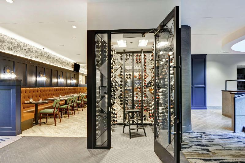 호텔 Embassy Suites By Hilton Minneapolisairport