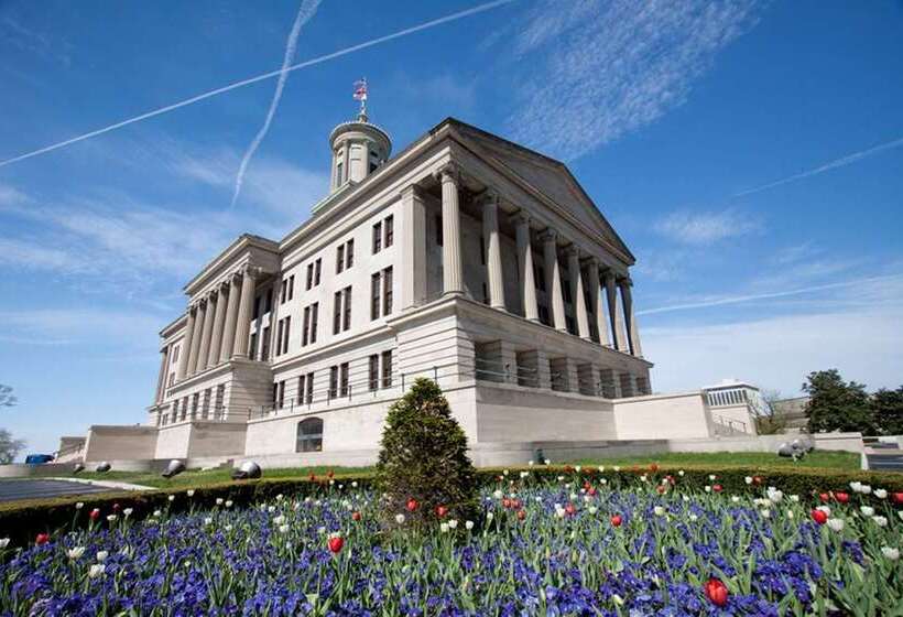 هتل Embassy Suites By Hilton Nashville At Vanderbilt