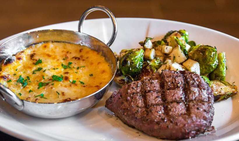 هتل Embassy Suites By Hilton Nashville At Vanderbilt