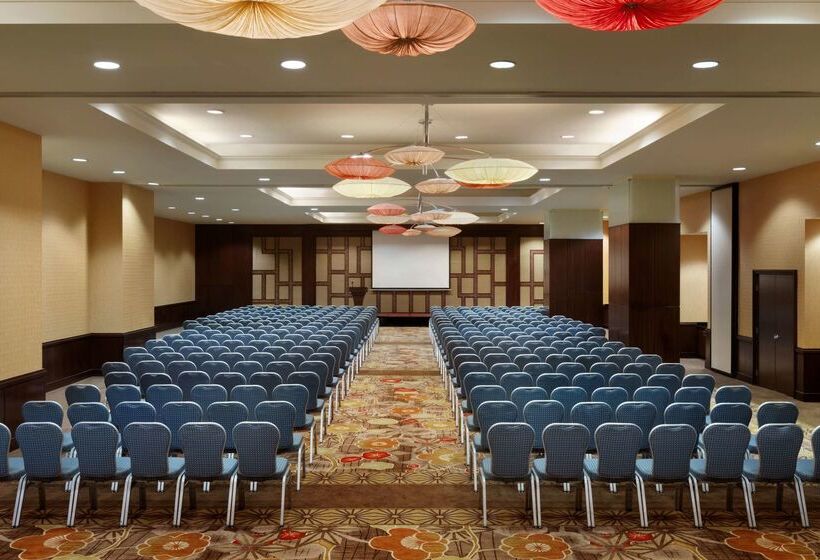 فندق Embassy Suites Los Angeles Glendale