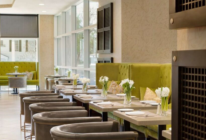 فندق Embassy Suites Los Angeles Glendale