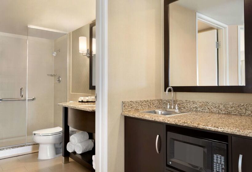 فندق Embassy Suites Los Angeles Glendale