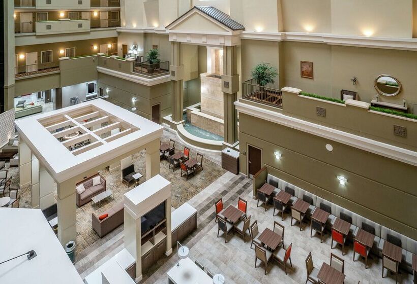 هتل Embassy Suites By Hilton Nashville At Vanderbilt