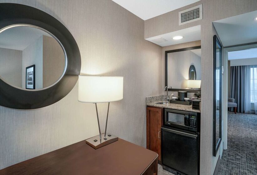 בית מלון כפרי Embassy Suites By Hilton Nashville At Vanderbilt
