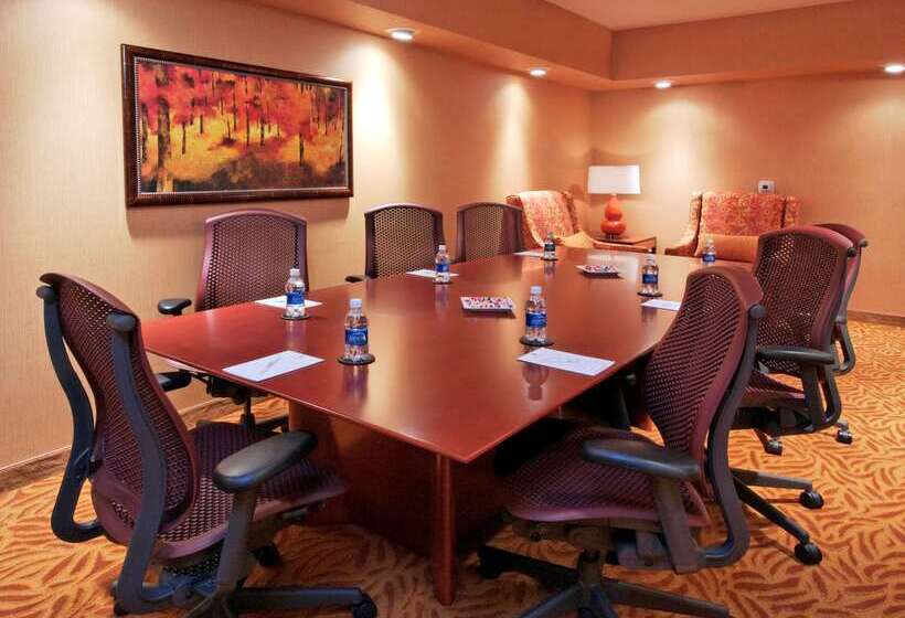 Embassy Suites Omaha La Vista/hotel & Conference Center