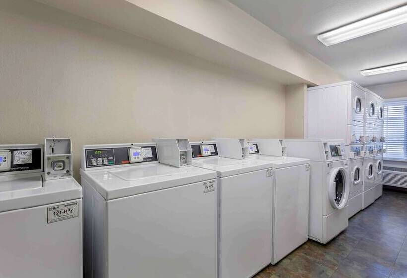 فندق Extended Stay America Select Suites  Cleveland  Avon