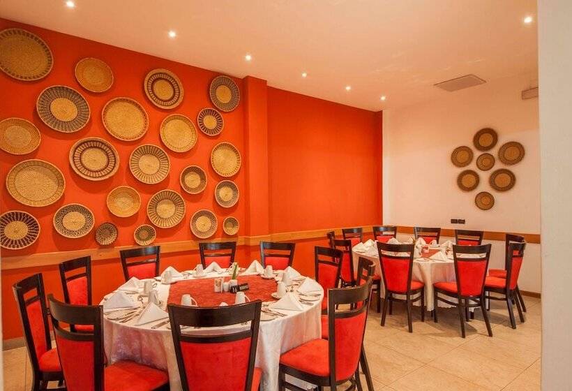 هتل Fiesta Royale