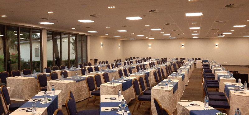 هتل Fiesta Royale