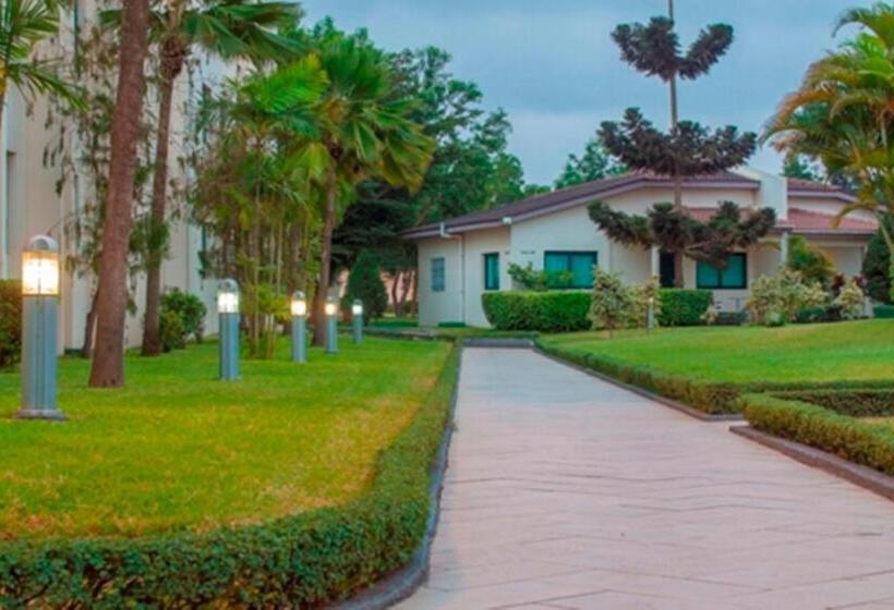 هتل Fiesta Royale