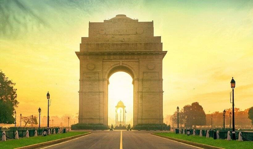 Goldfinch Hotel Delhi Ncr