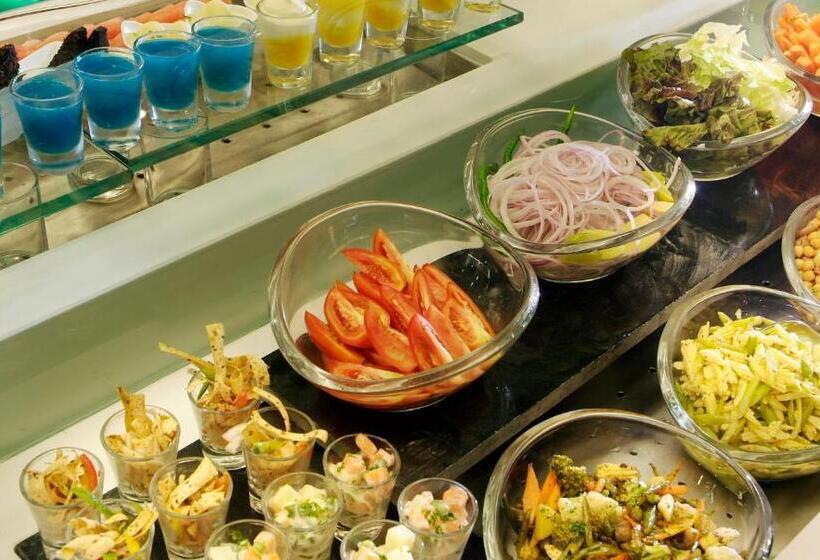 Goldfinch Hotel Delhi Ncr