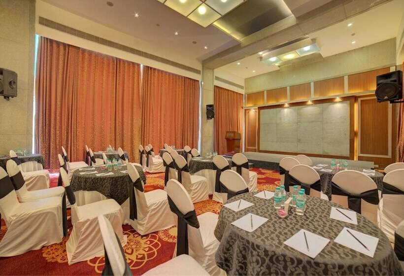 Goldfinch Hotel Mangalore