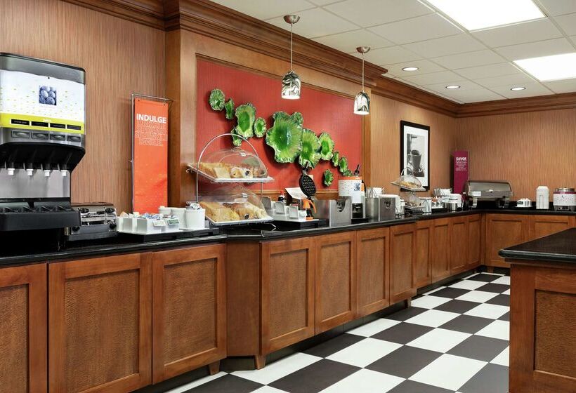 فندق Hampton Inn & Suites Frederick Fort Detrick