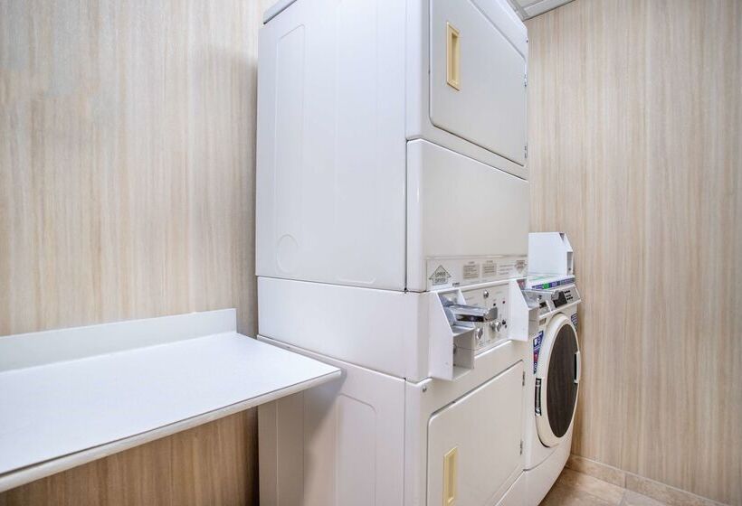 ホテル Hampton Inn Suites Minneapolis St Paul Arpt Mall Of America