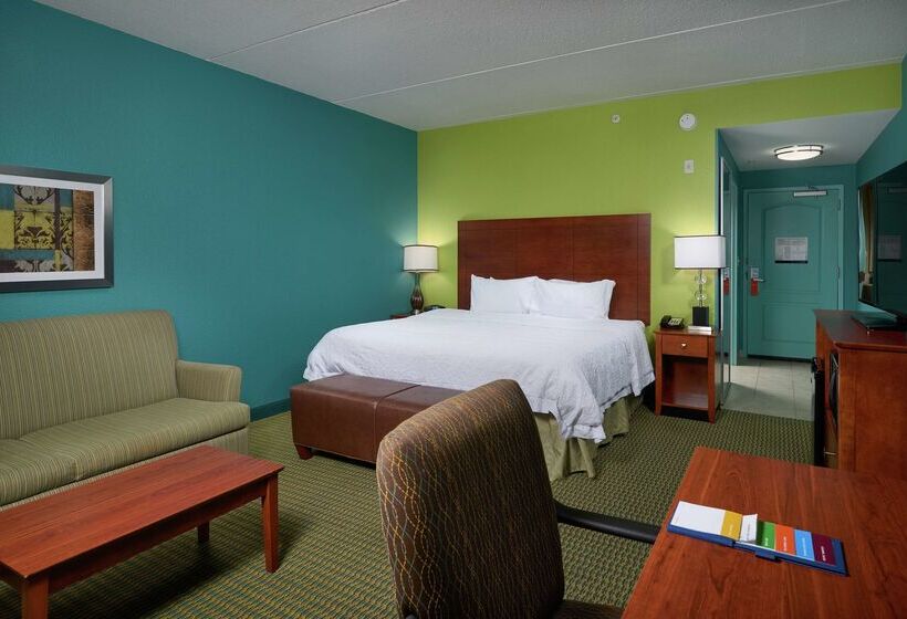 فندق Hampton Inn Bermuda Run
