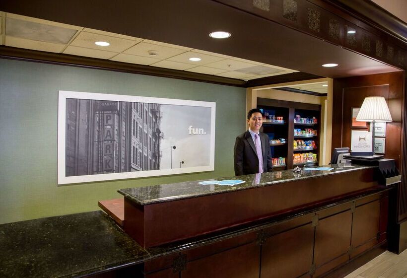 בית מלון כפרי Hampton Inn & Suites Albany Downtown