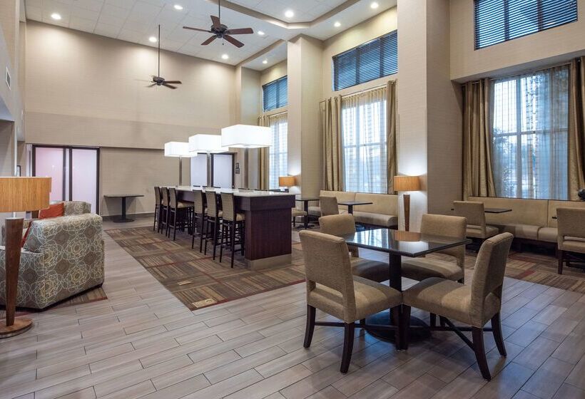 فندق Hampton Inn & Suites Banningbeaumont