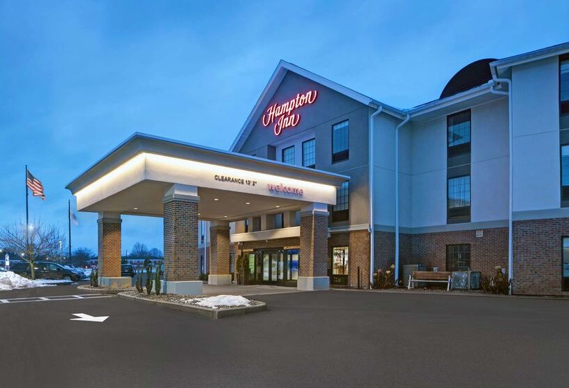 Отель Hampton Inn Westfield