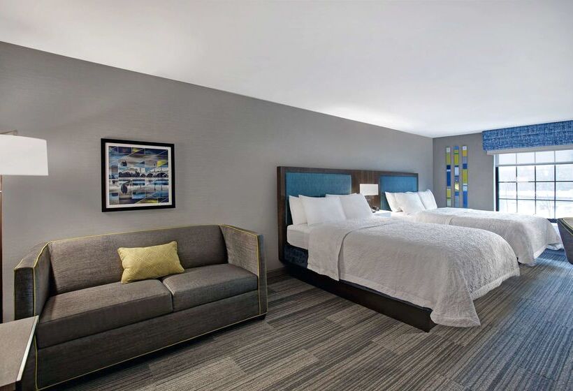 فندق Hampton Inn Westfield