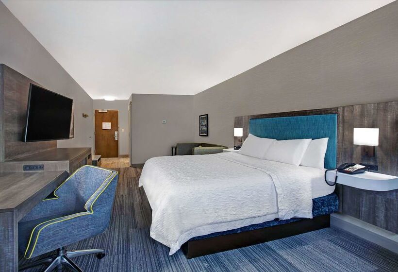 فندق Hampton Inn Westfield