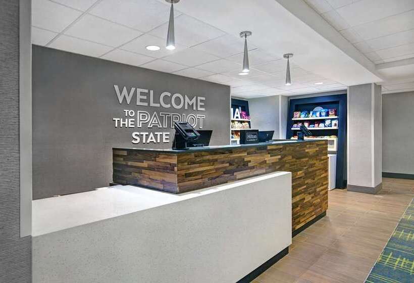 فندق Hampton Inn Westfield